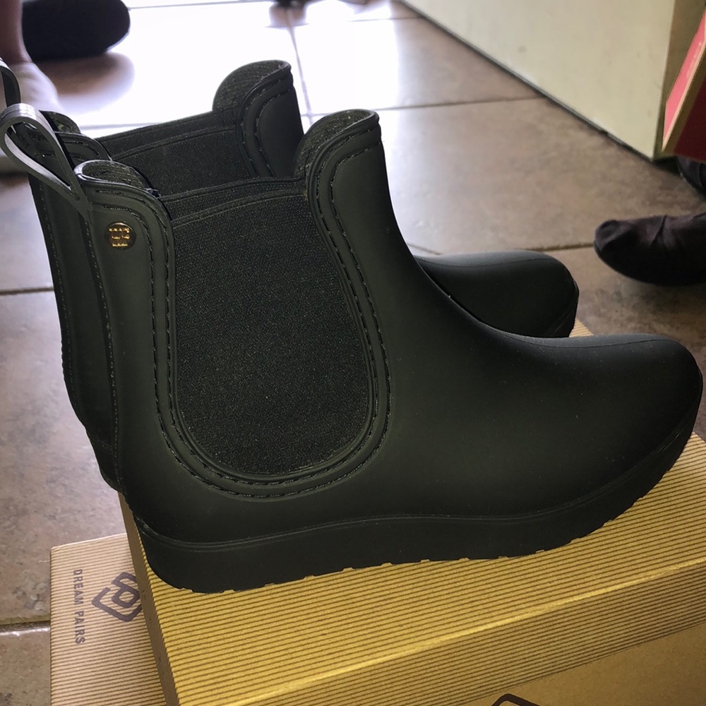 Henry Ferrera Rain Boots